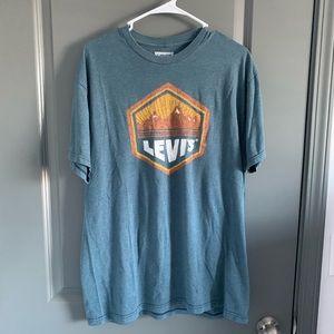 Men’s Levi’s Tee